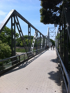 e0094325_1633340.jpg