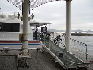 b0159585_1573593.jpg