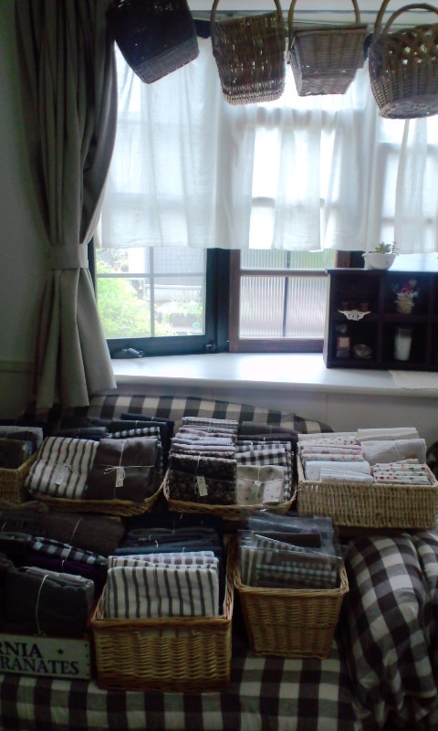 e0050324_1391090.jpg