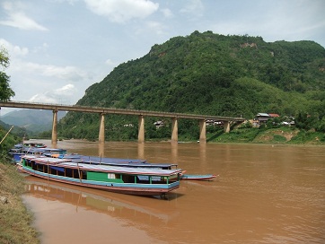 a0186635_12222100.jpg
