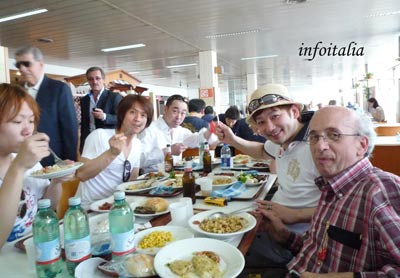 c0077533_8512635.jpg