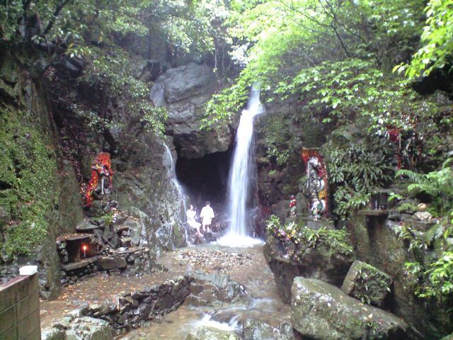 b0002156_213095.jpg
