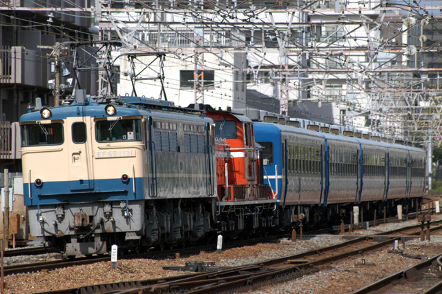 f0014380_22201525.jpg