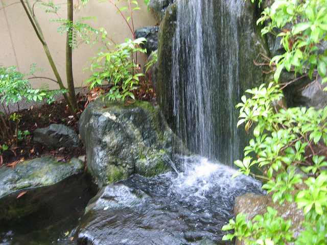 a0188405_1252298.jpg