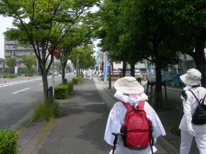 f0213825_1655941.jpg