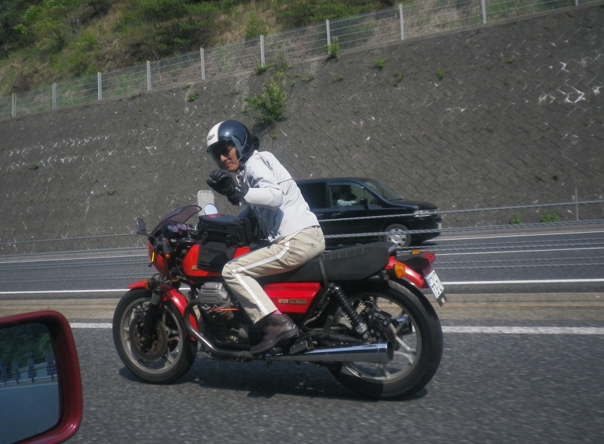 f0179073_1051932.jpg