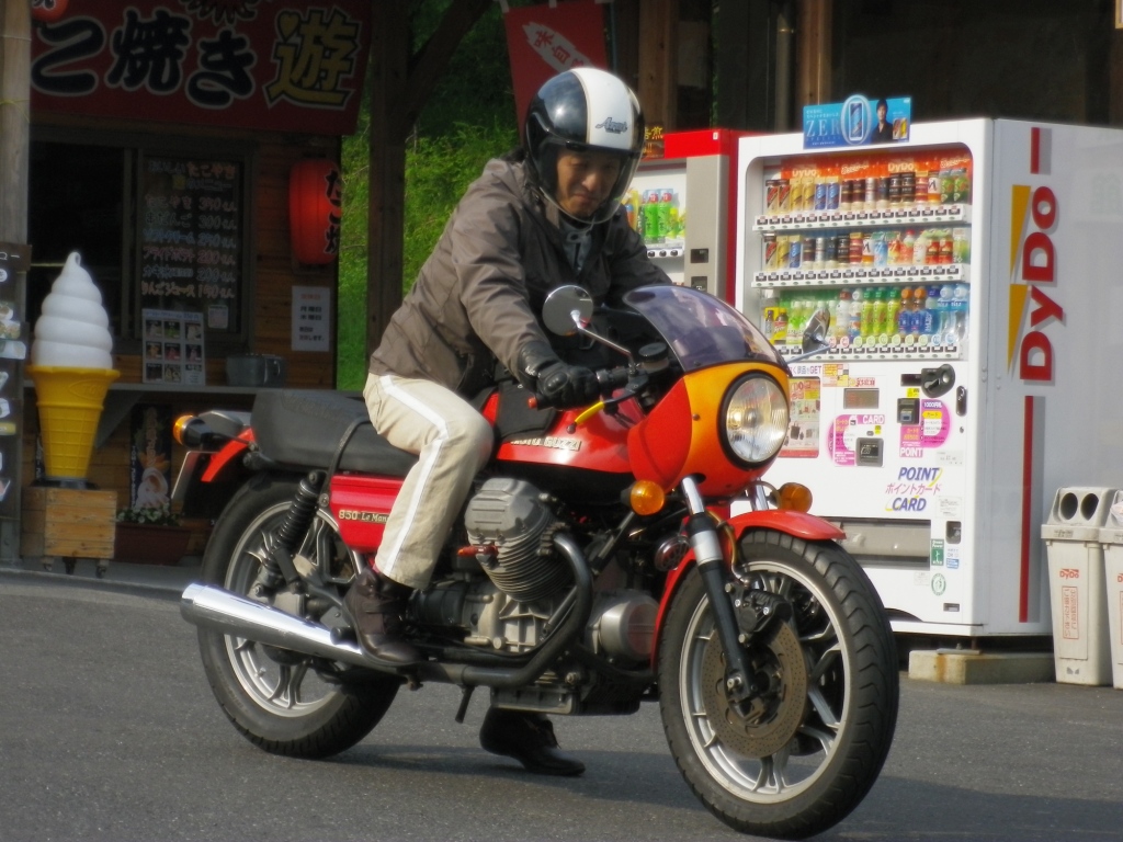 f0179073_1112065.jpg