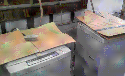 a0015730_8475299.gif