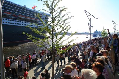 e0038811_2229439.jpg