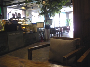 f0046380_23294770.jpg