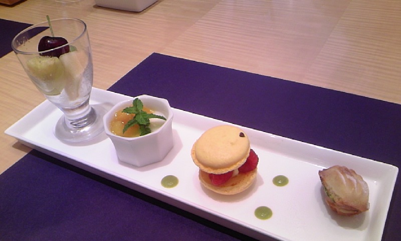 e0212073_23451463.jpg