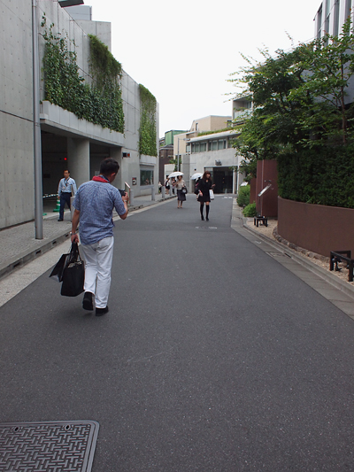 d0093043_1618115.jpg