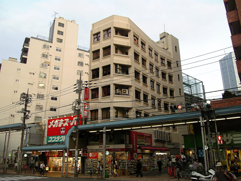 e0083359_181338.jpg