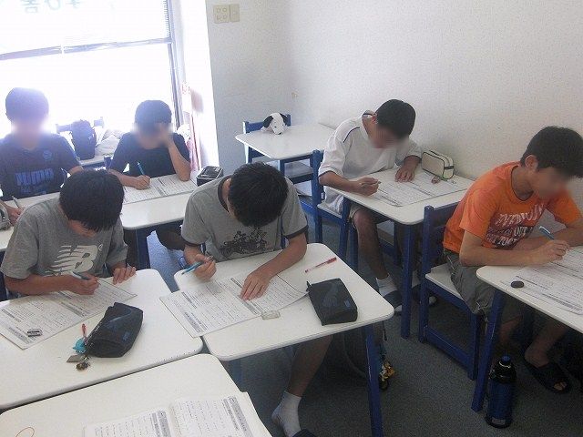 a0060806_23401141.jpg