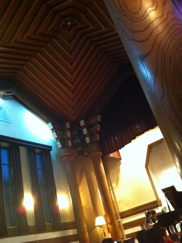 e0224407_2295564.jpg