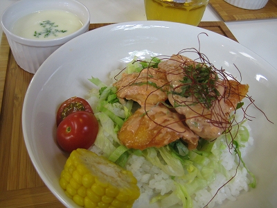 e0170519_2339157.jpg