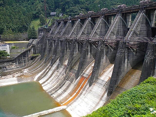 e0091220_1641919.jpg