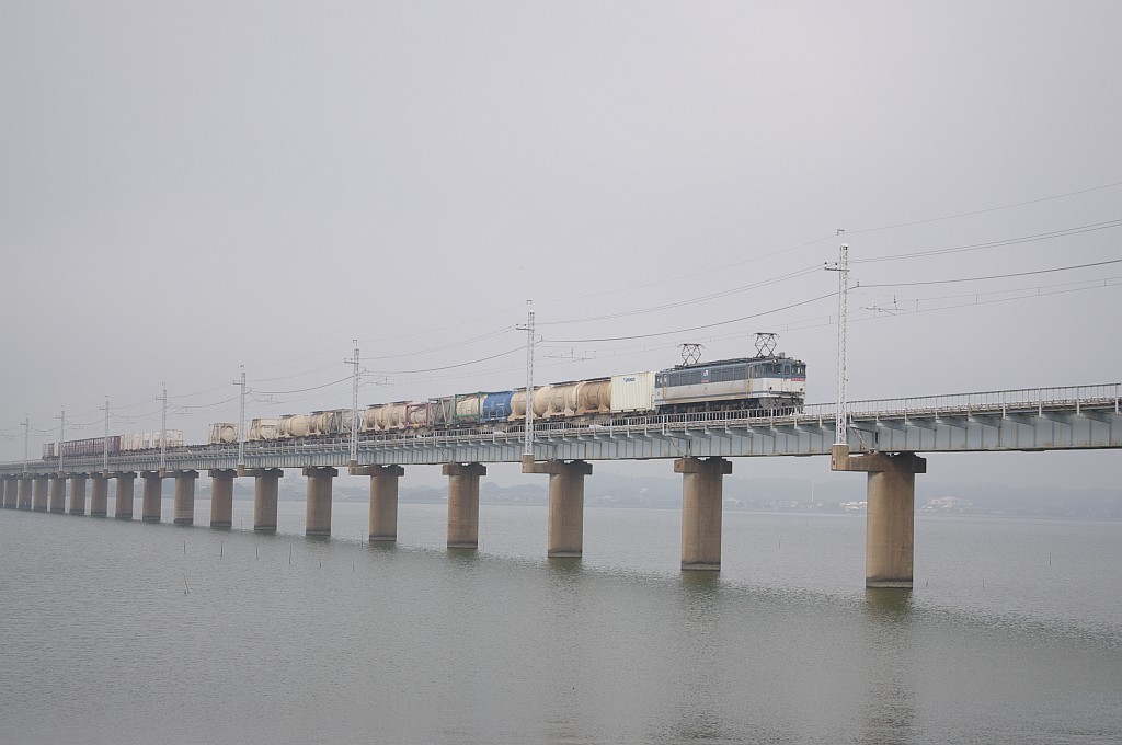 f0203926_22592846.jpg