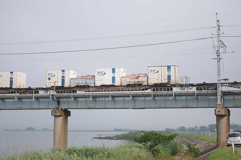 f0203926_23231042.jpg
