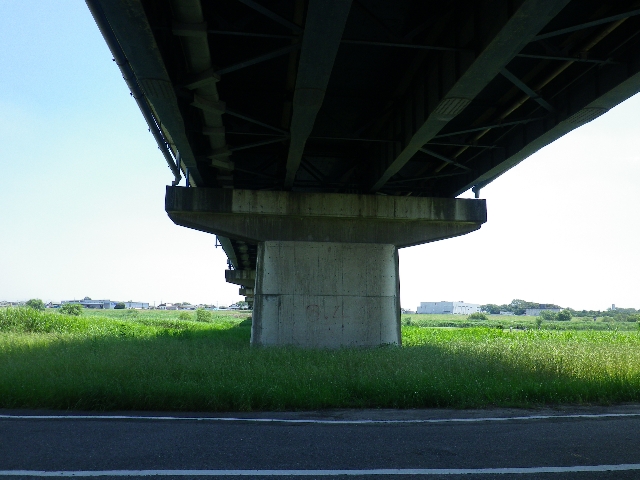 b0036129_0225845.jpg