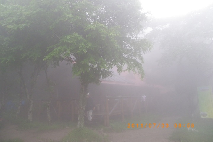 f0016066_1647443.jpg
