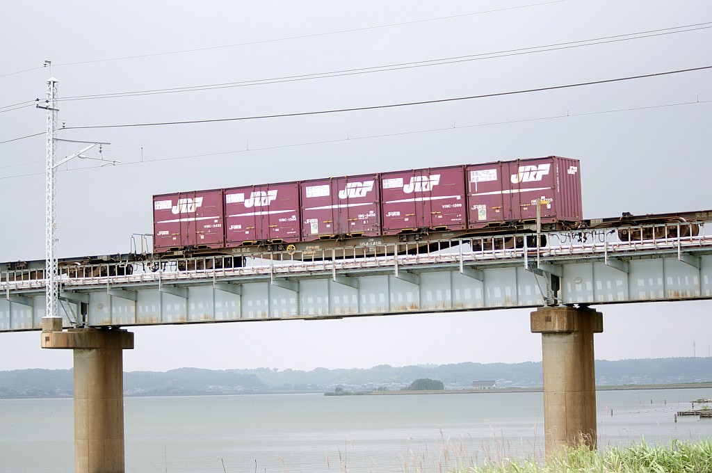 f0203926_23415056.jpg