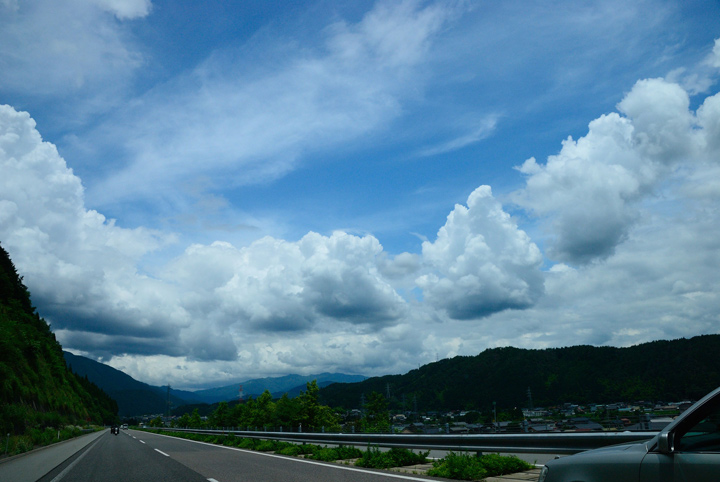 f0108478_1661446.jpg
