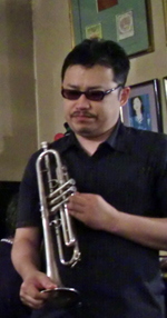 e0110940_2342666.jpg