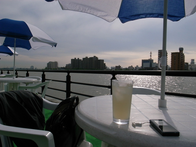e0082981_228112.jpg