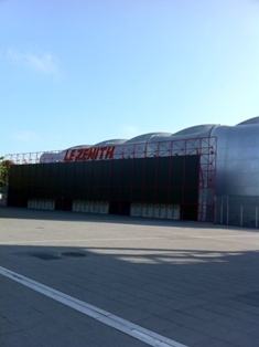 d0038319_1575853.jpg