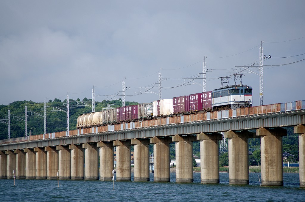 f0203926_22221757.jpg