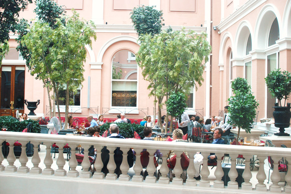 e0231876_2434884.jpg