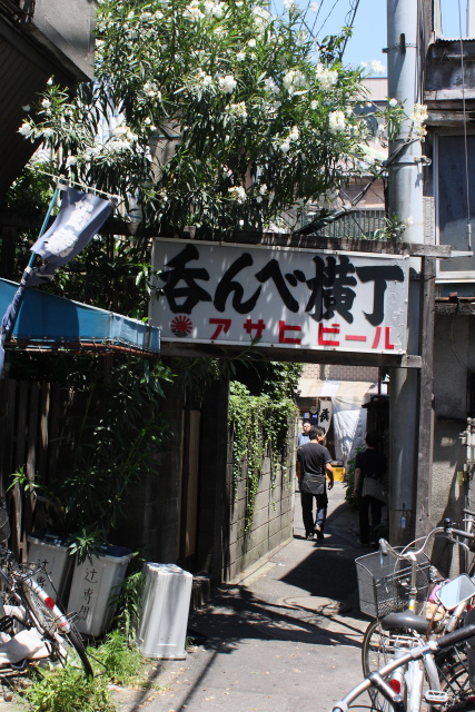 b0061717_14105.jpg
