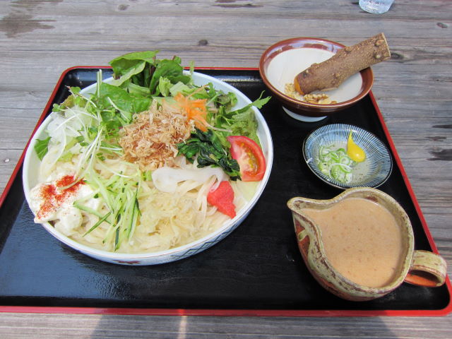 d0098295_0472032.jpg