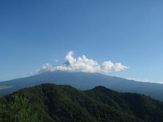 d0023725_2259663.jpg