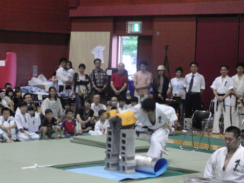b0205725_2393167.jpg