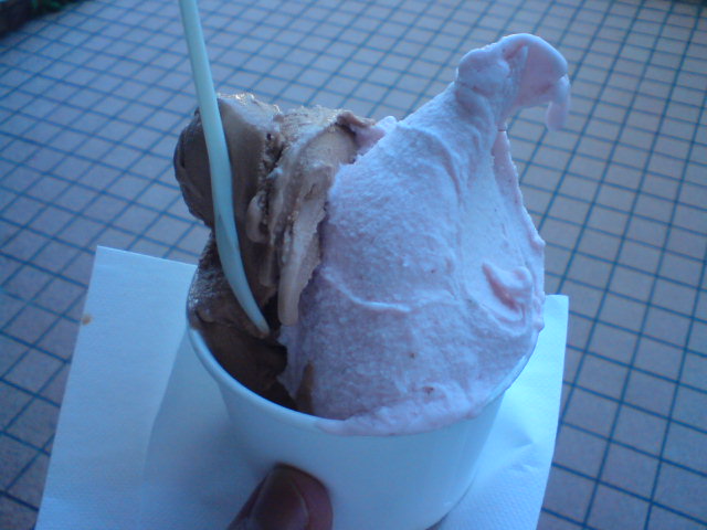 c0104445_2273910.jpg
