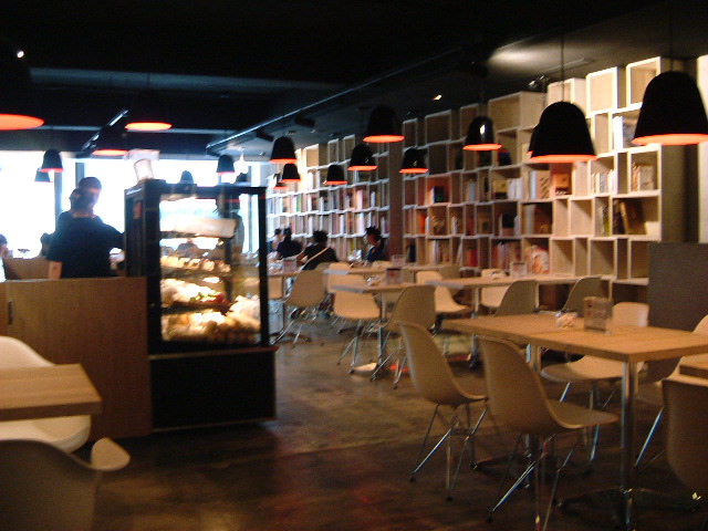 f0232950_1335253.jpg