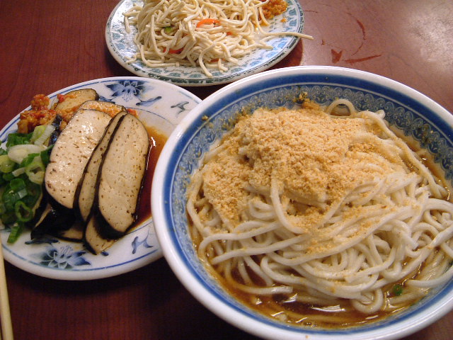 f0232950_0232057.jpg