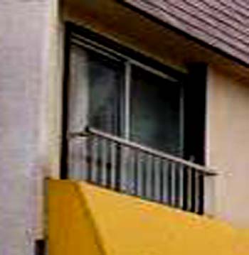e0103408_1513070.jpg