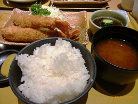 e0195766_1475115.jpg