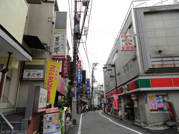 f0238932_0242186.jpg