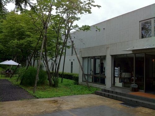 e0151566_2244352.jpg