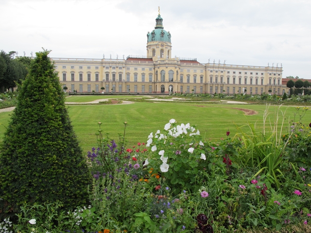 f0224632_2302919.jpg