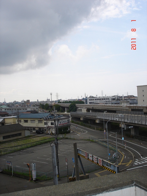 e0209441_1325765.jpg