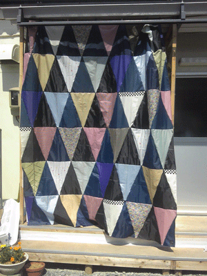 f0209541_7345489.gif