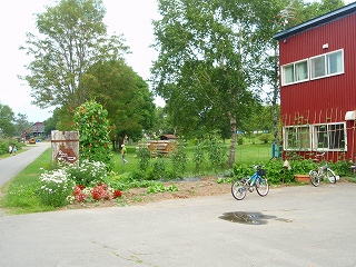 e0004756_232148.jpg