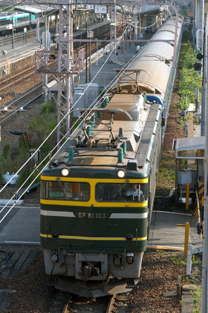 f0014380_2131248.jpg