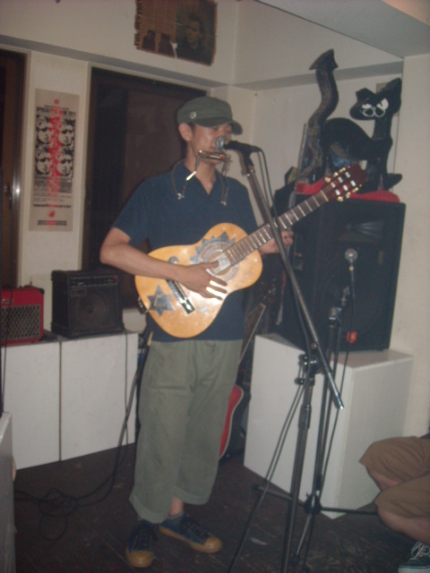e0174586_2573850.jpg