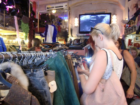 c0206352_00138.jpg